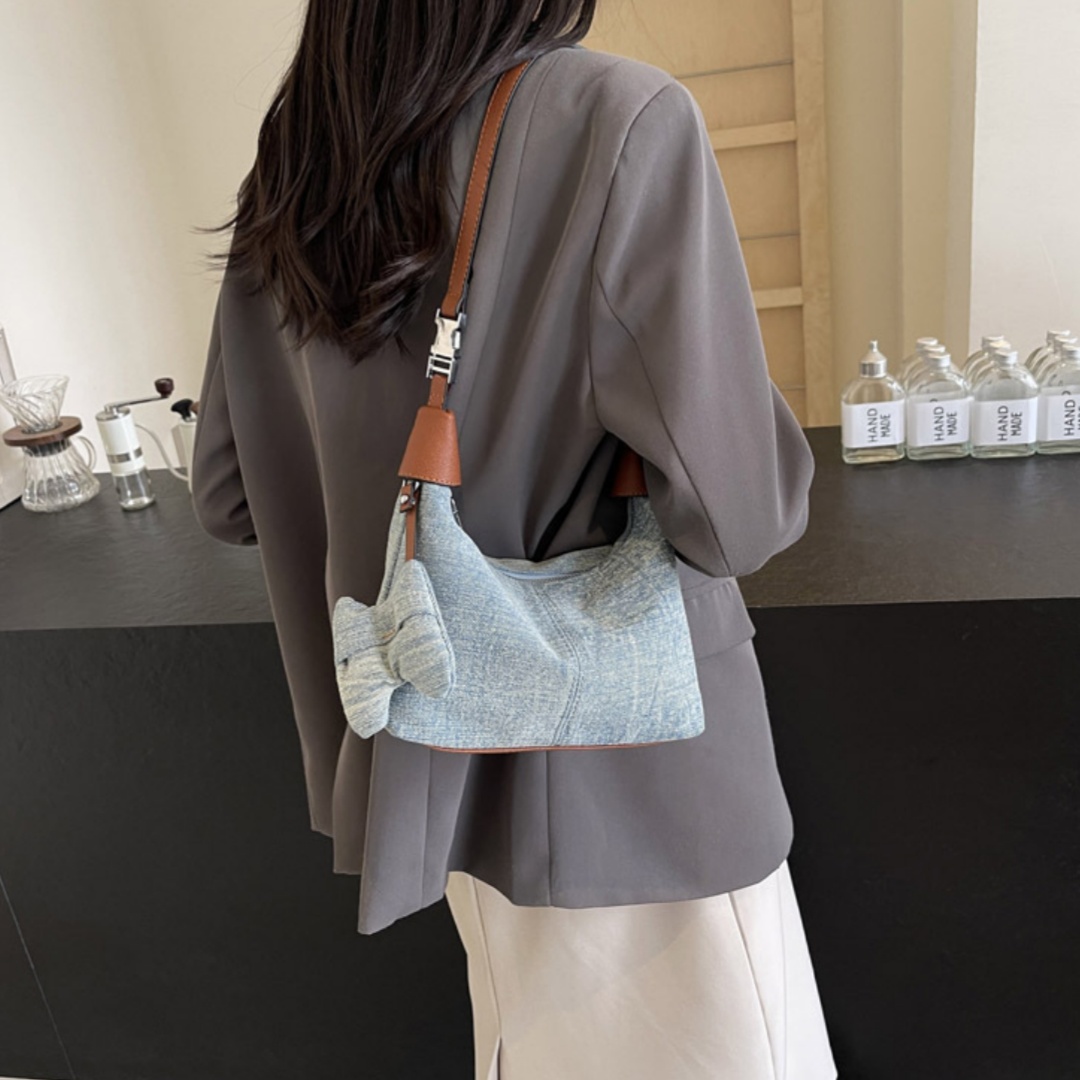 ヴィンテージウォッシュデニム製レザーハンドル付きデイリーバッ - Women Bags Jeans のレビューと価格