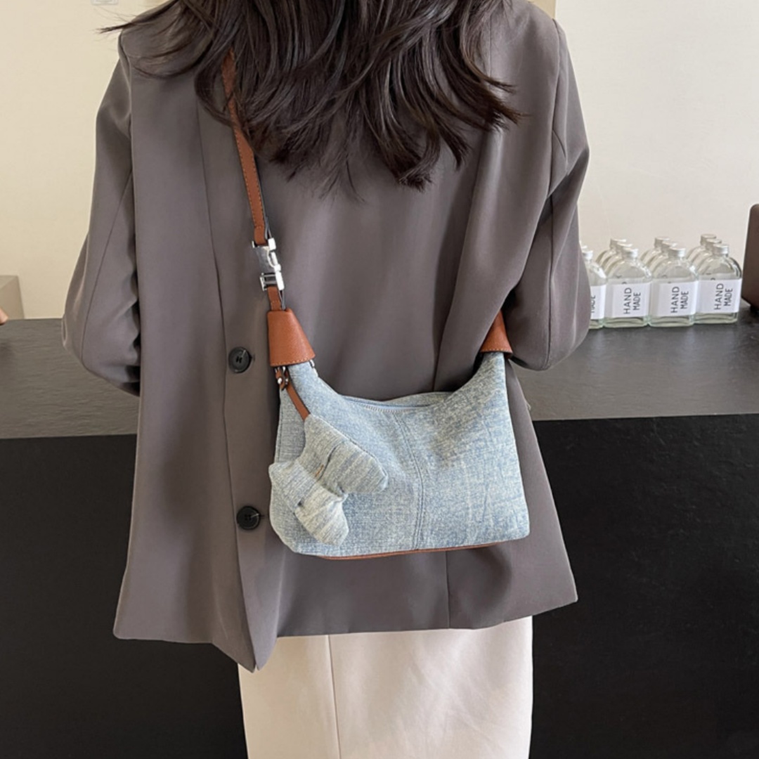 ヴィンテージウォッシュデニム製レザーハンドル付きデイリーバッ - Women Bags Jeans のレビューと価格