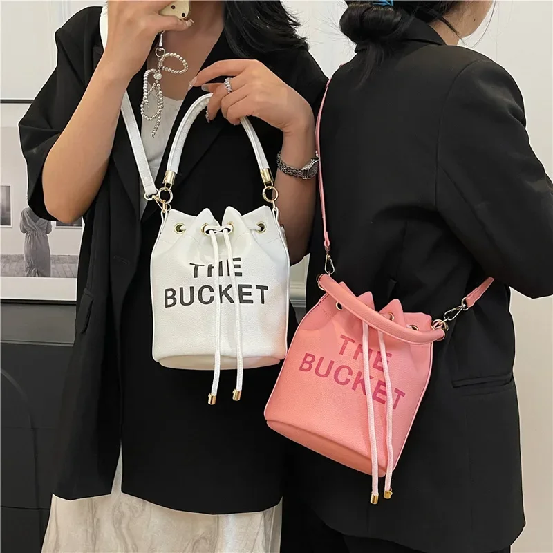 レディースハンドバッグファッションPUレザーメッセンジャーバ - Women Bags Jeans のレビューと価格